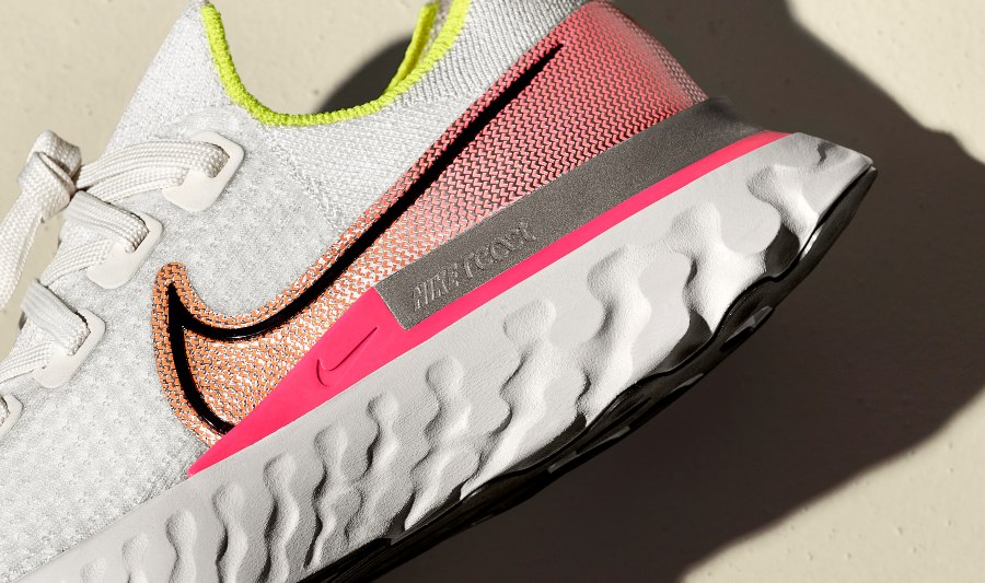 Chehl Reputaciya Teoriya Na Otnositelnostta Nike Zenske Patike Za Trcanje Alkemyinnovation Com