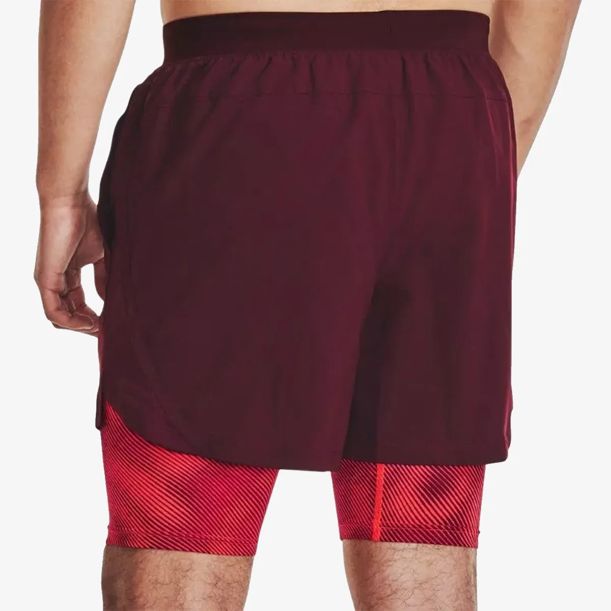 Under Armour Šorc LAUNCH 5''