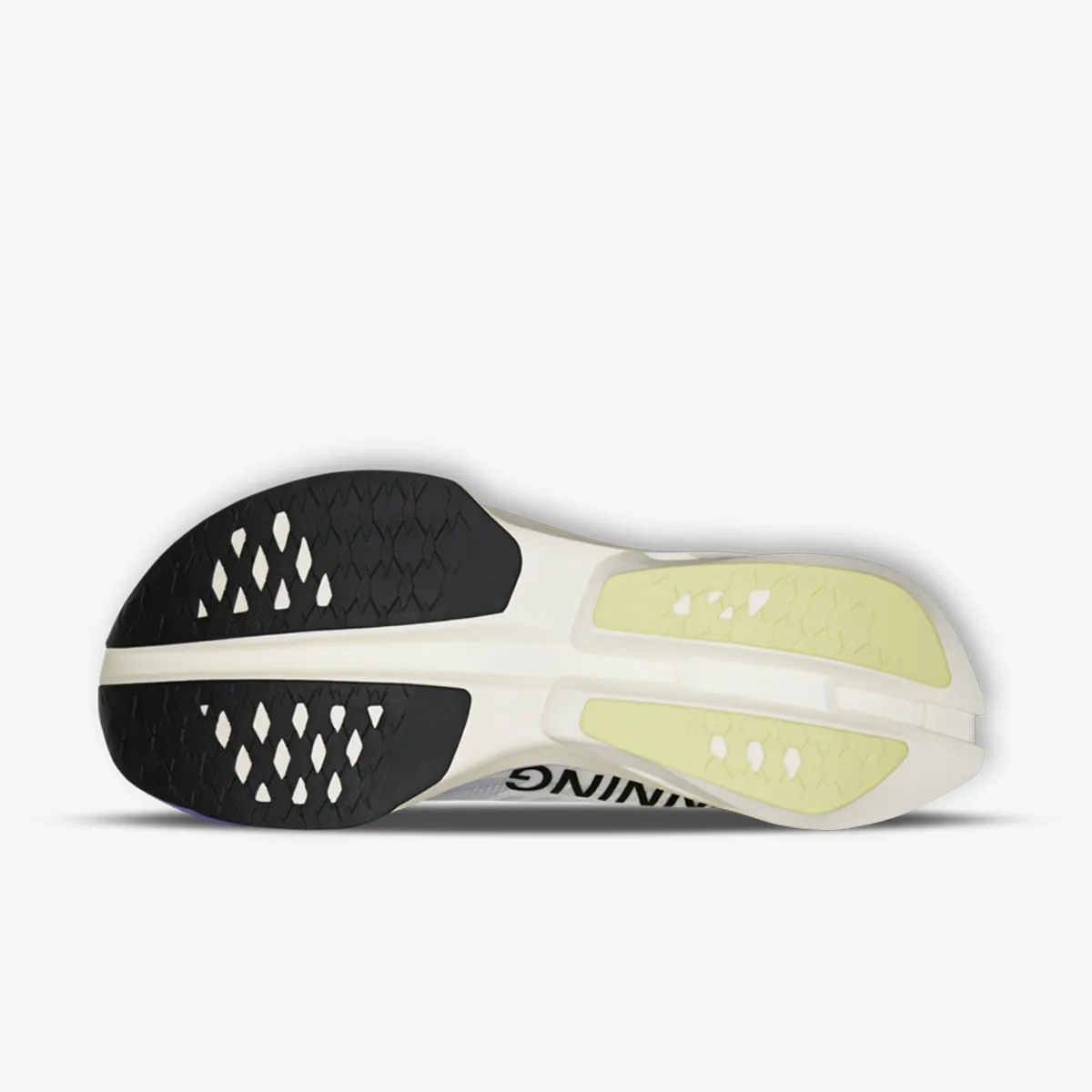 On Patike Cloudboom Strike 