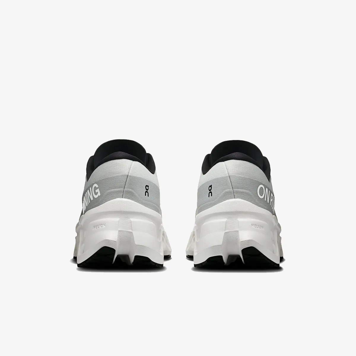 On Patike Cloudmonster 3 