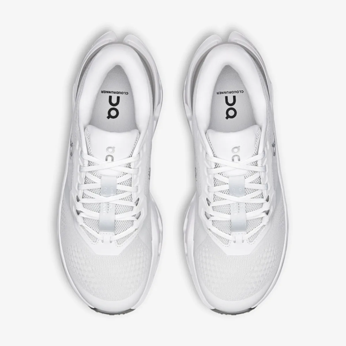 On Patike Cloudrunner 3 