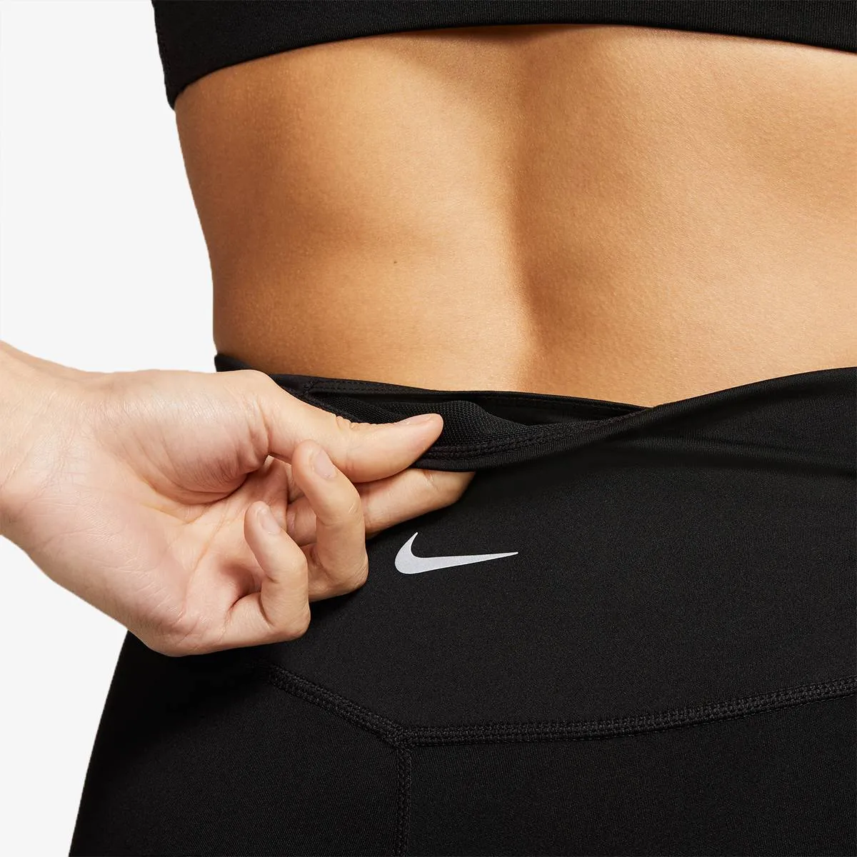 Nike Helanke W NK TGHT 7_8 SWSH RUN 