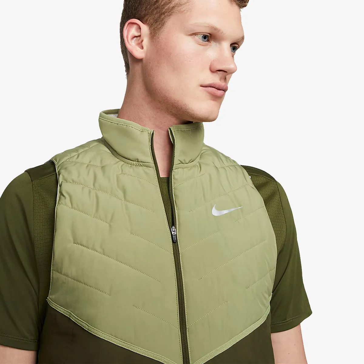 Nike Prsluk Therma-FIT Repel 