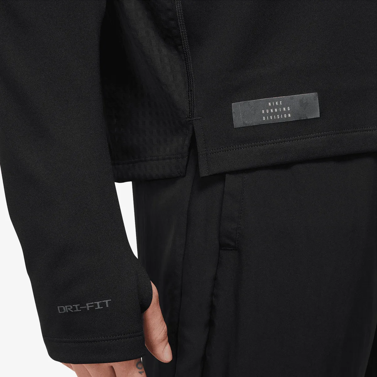 Nike Majica dugih rukava Run Division 