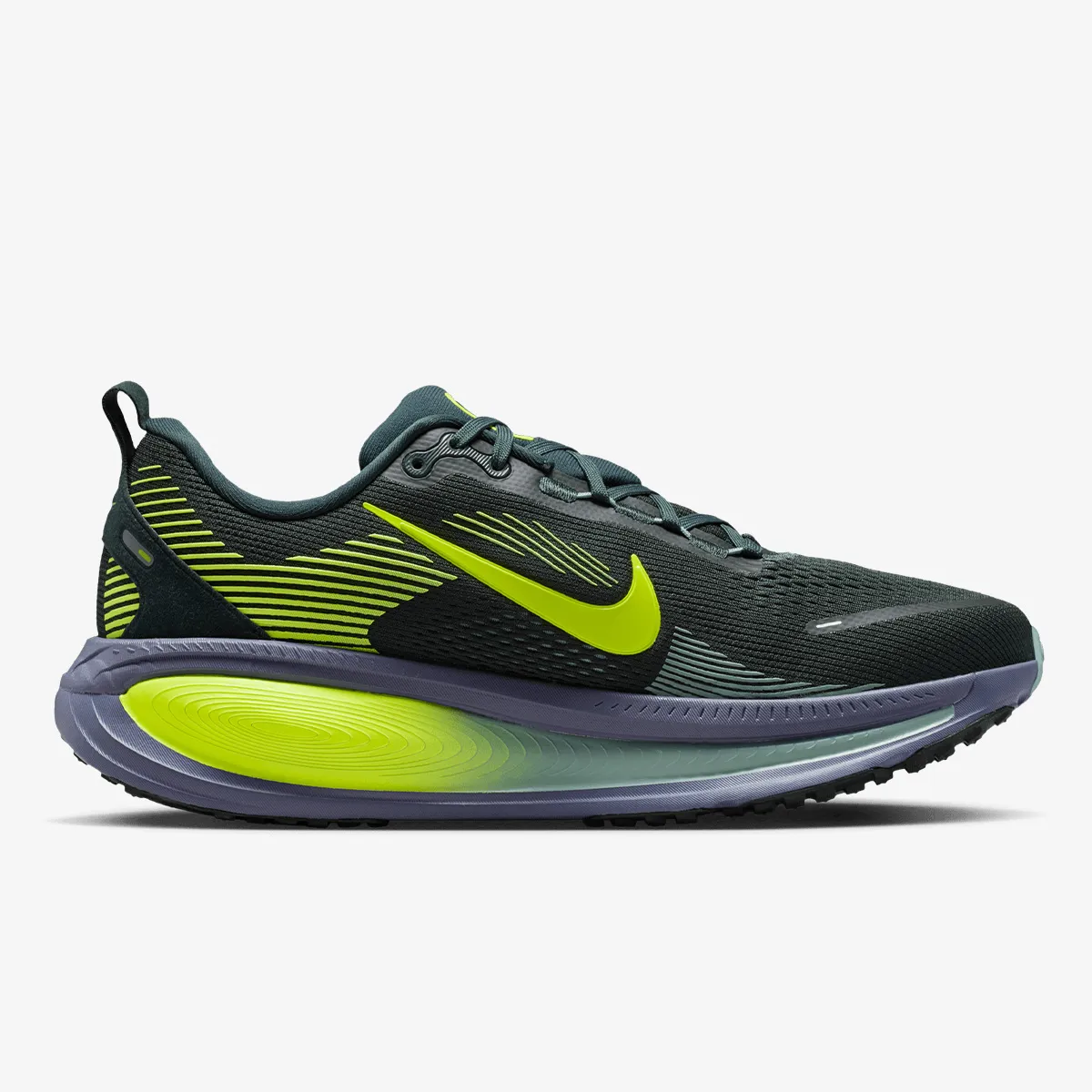 Nike Patike NIKE VOMERO 18