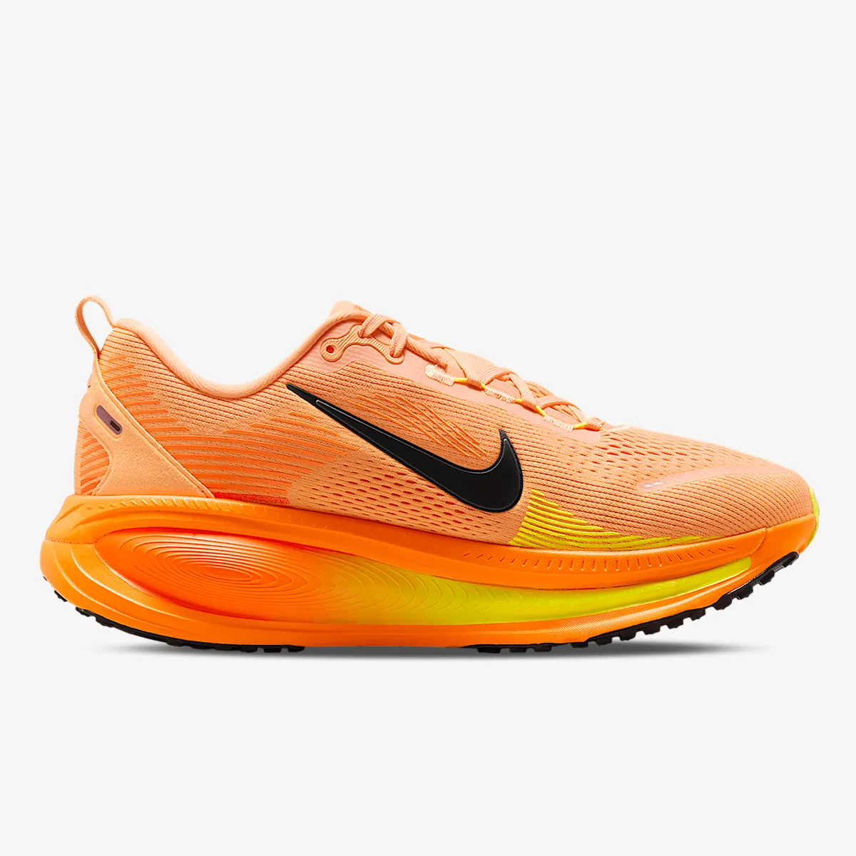 Nike Patike NIKE VOMERO 18 