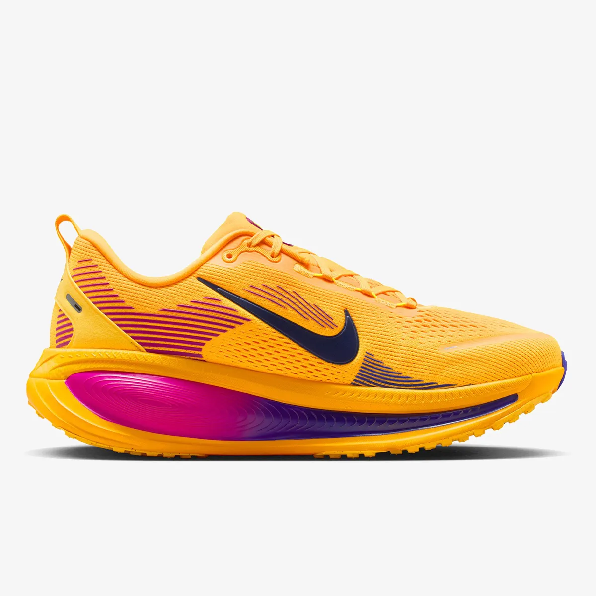 Nike Patike NIKE VOMERO 18 