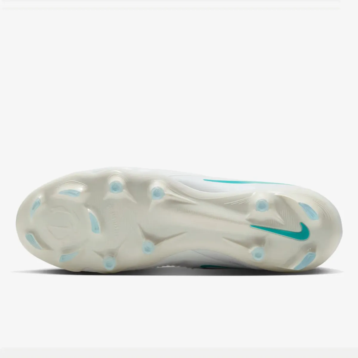 Nike Kopačke PHANTOM 6 HIGH PRO FG