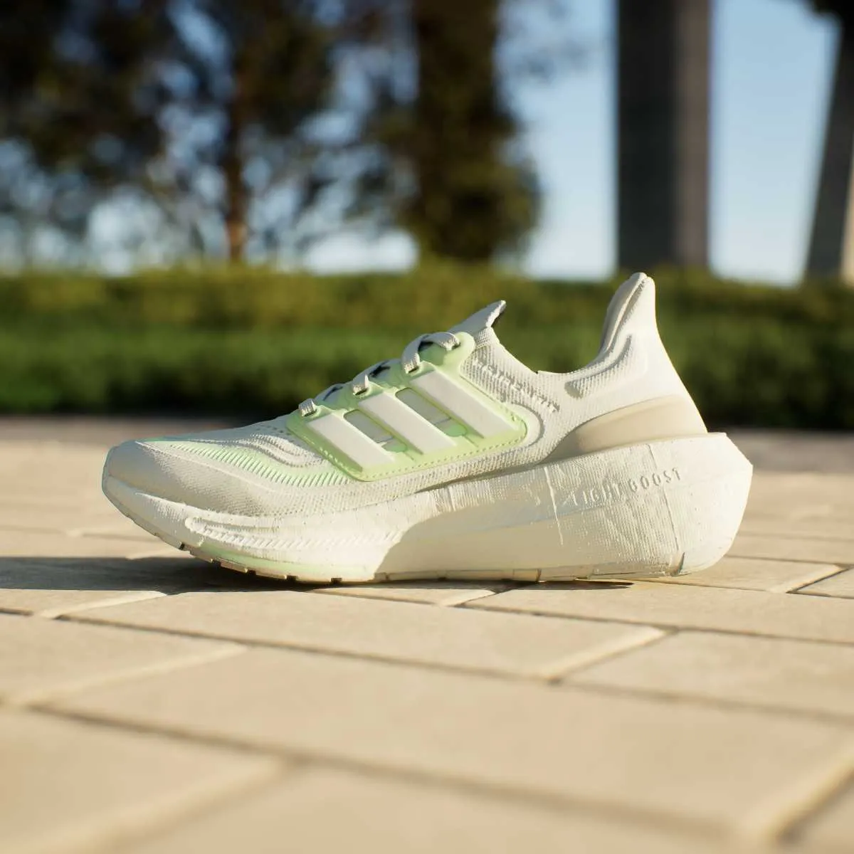 adidas Patike Ultraboost Light 