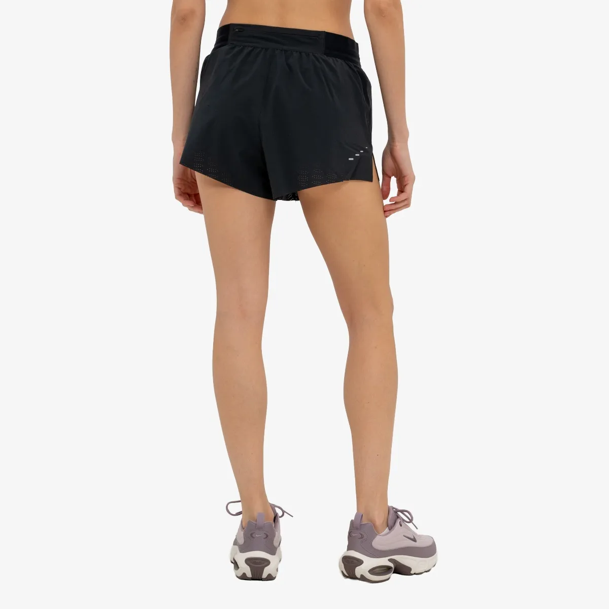 Nike Šorc W NK SWIFT NV BRTHE SHORT