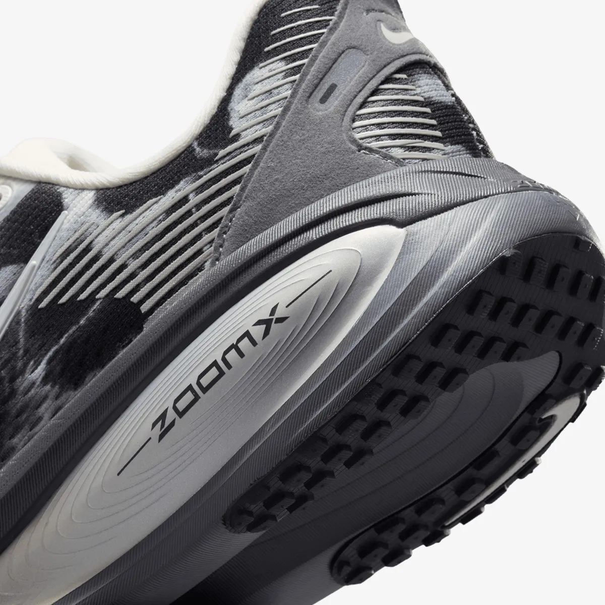 Nike Patike Vomero 18 Se 