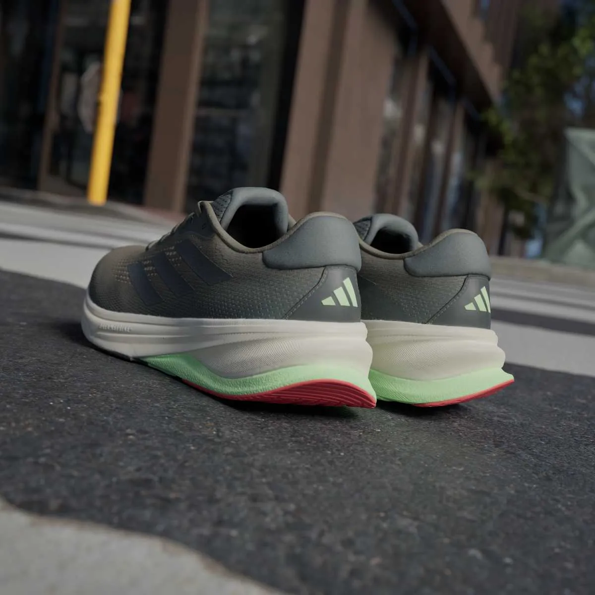 adidas Patike Supernova Solution 