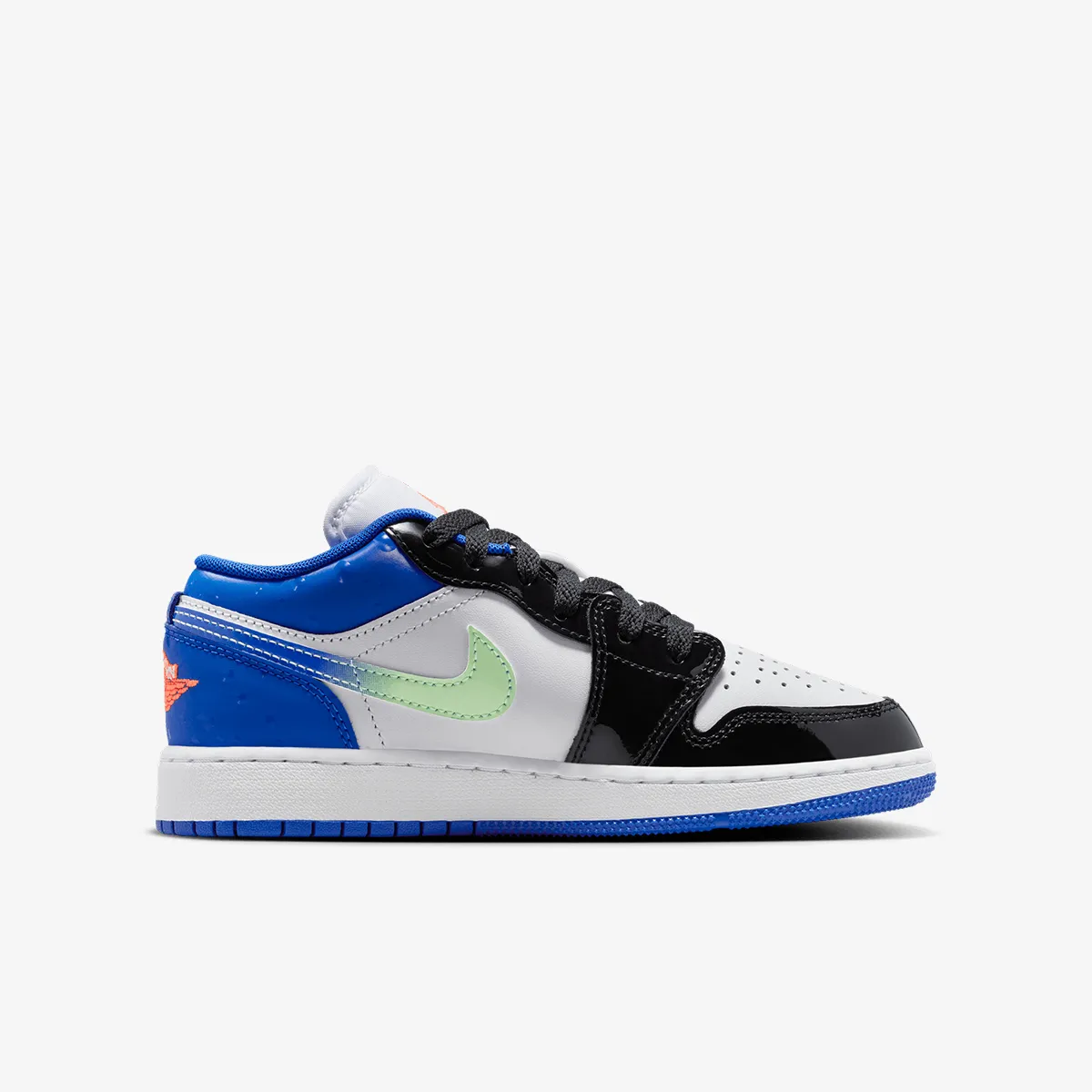 Nike Patike AIR JORDAN 1 LOW SE (GS) 