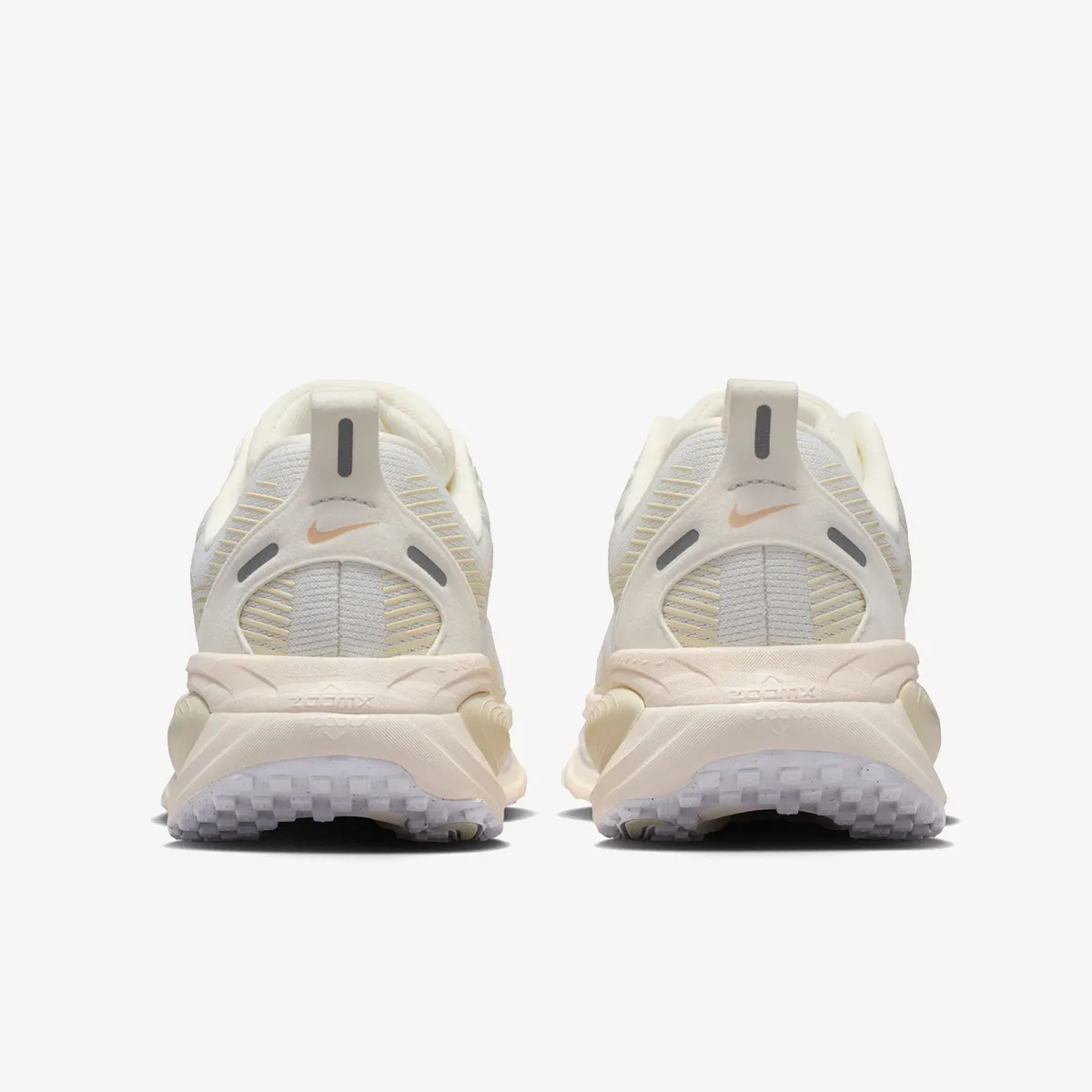 Nike Patike W NIKE VOMERO 18 ESS 