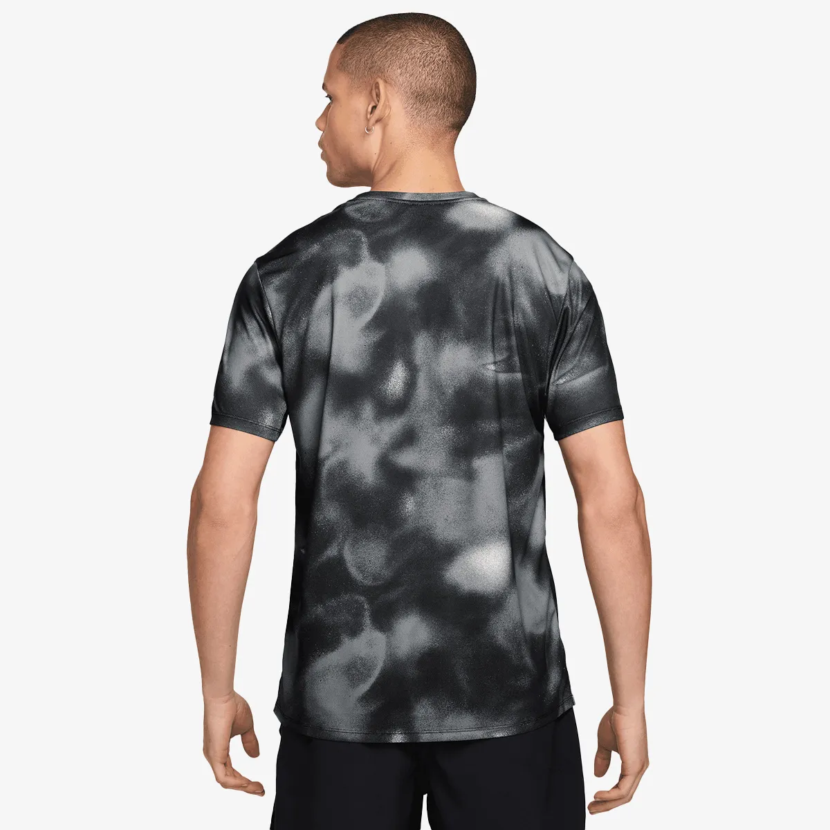 Nike Majica M NK DF UV MILER AOP SS 