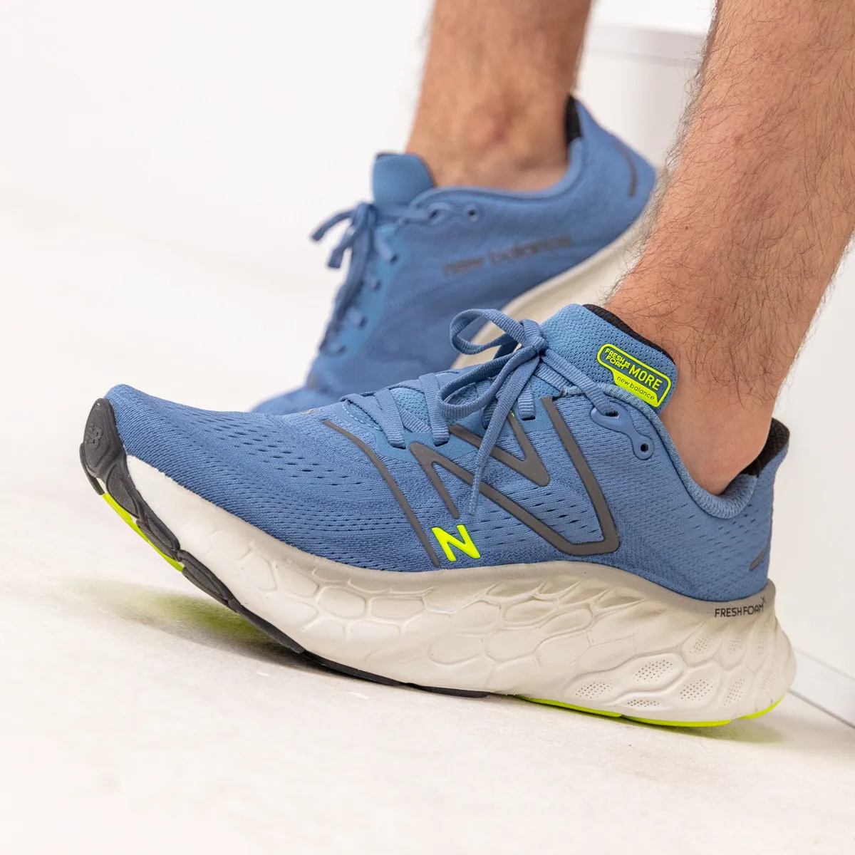 New Balance Patike M MORE