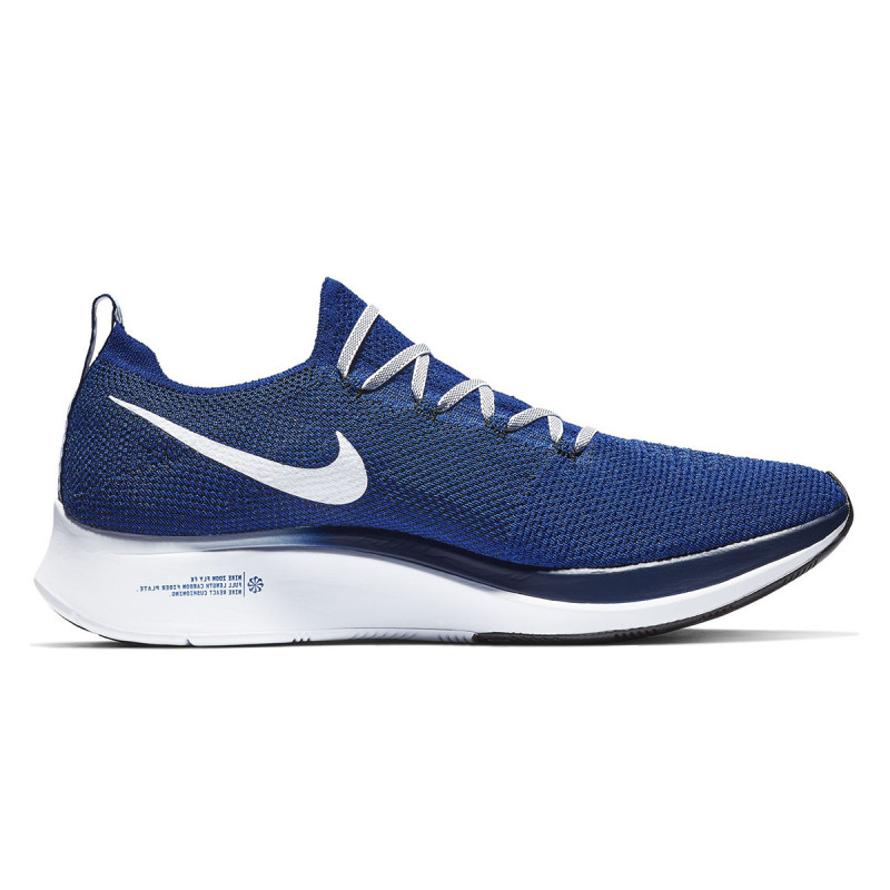 nike zoom fly fk carbon plate