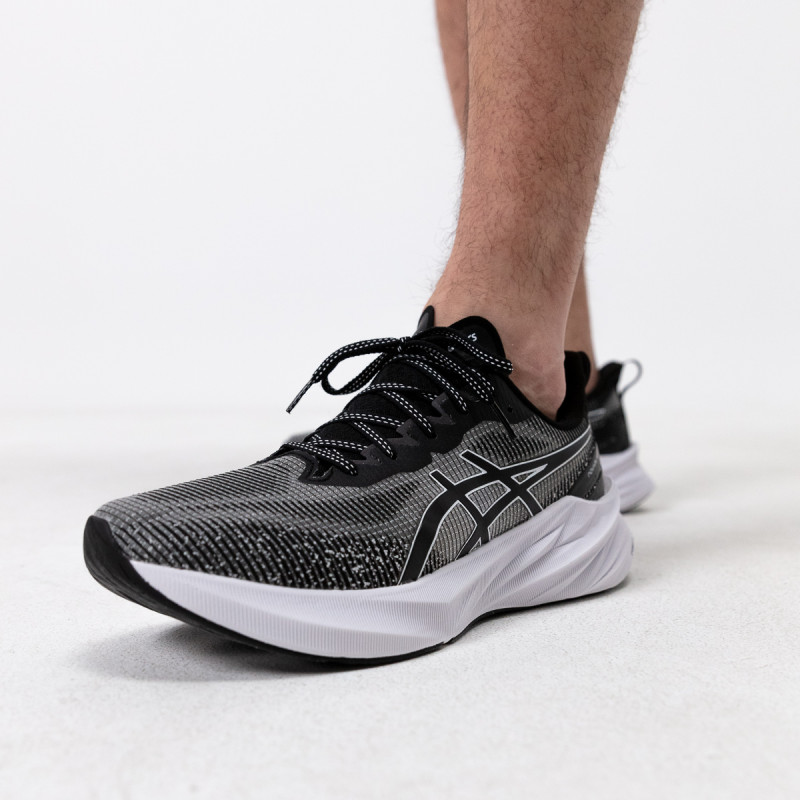 ASICS Patike NOVABLAST 3