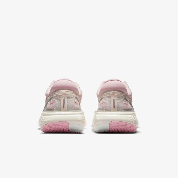 NIKE Patike WMNS ZOOMX INVINCIBLE RUN FK 