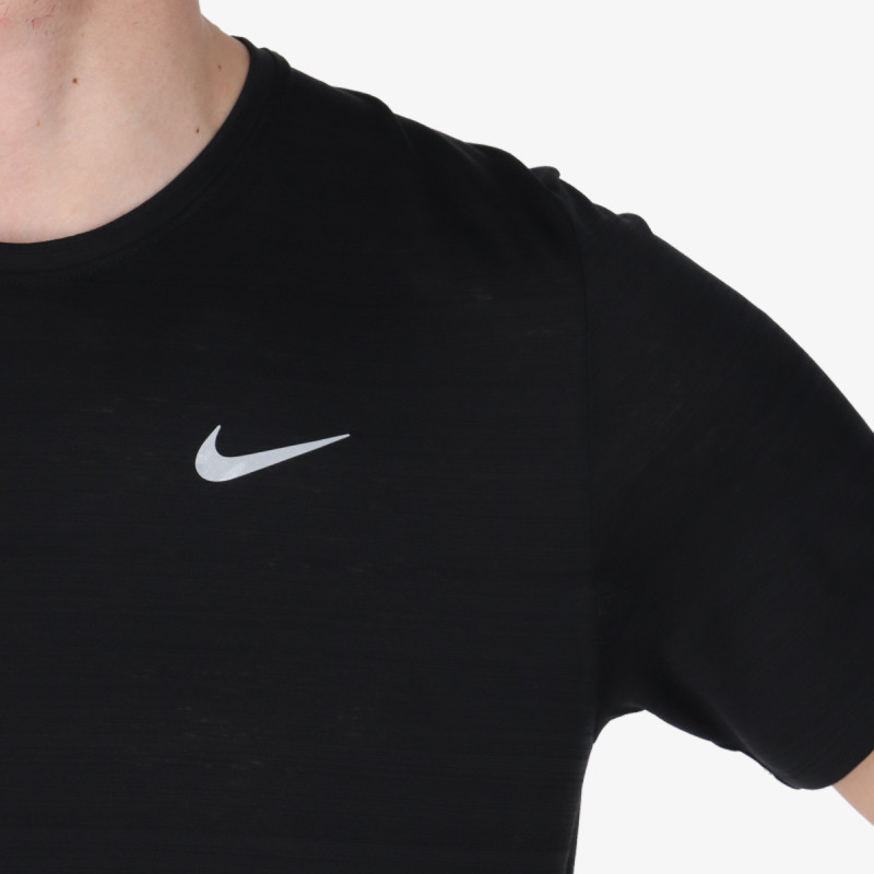 NIKE Majica Dri-FIT Miler