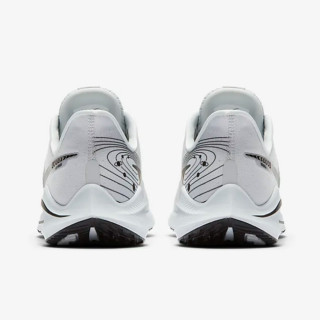 NIKE Patike NIKE AIR ZOOM VOMERO 14