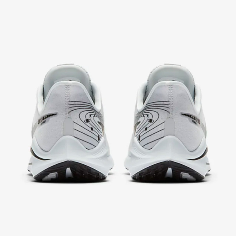 NIKE Patike NIKE AIR ZOOM VOMERO 14
