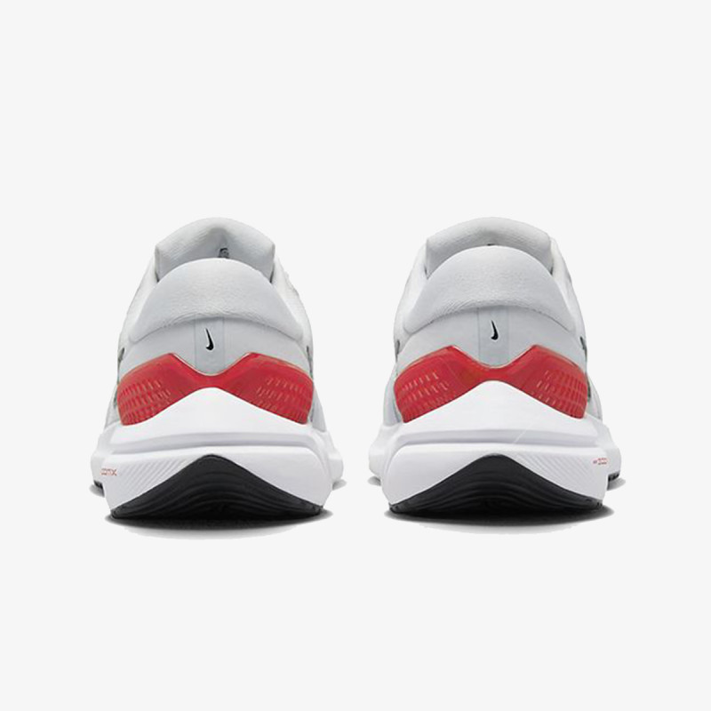 NIKE Patike Vomero 16