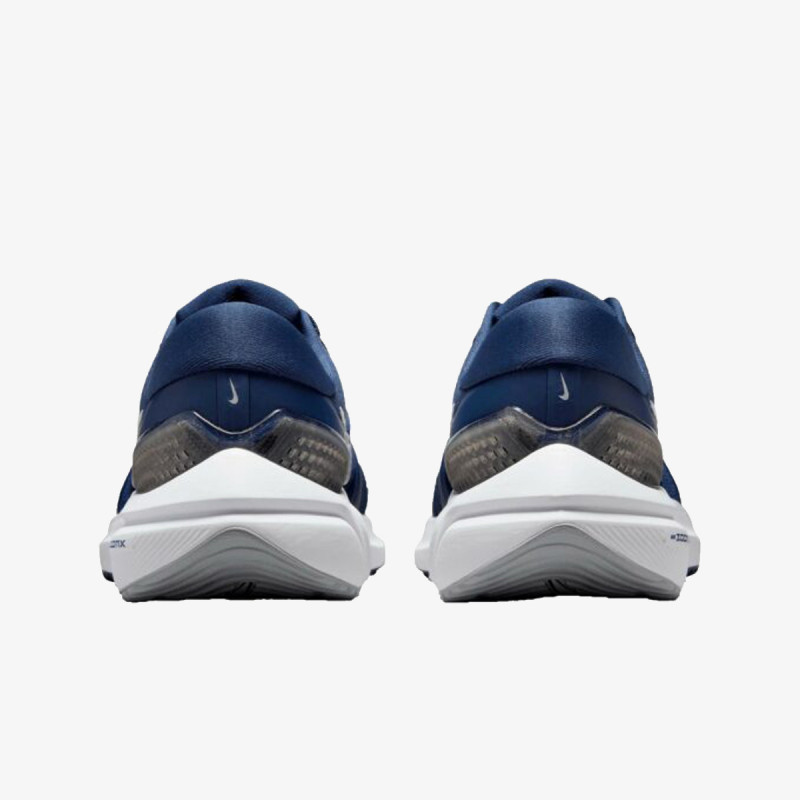 NIKE Patike Vomero 16