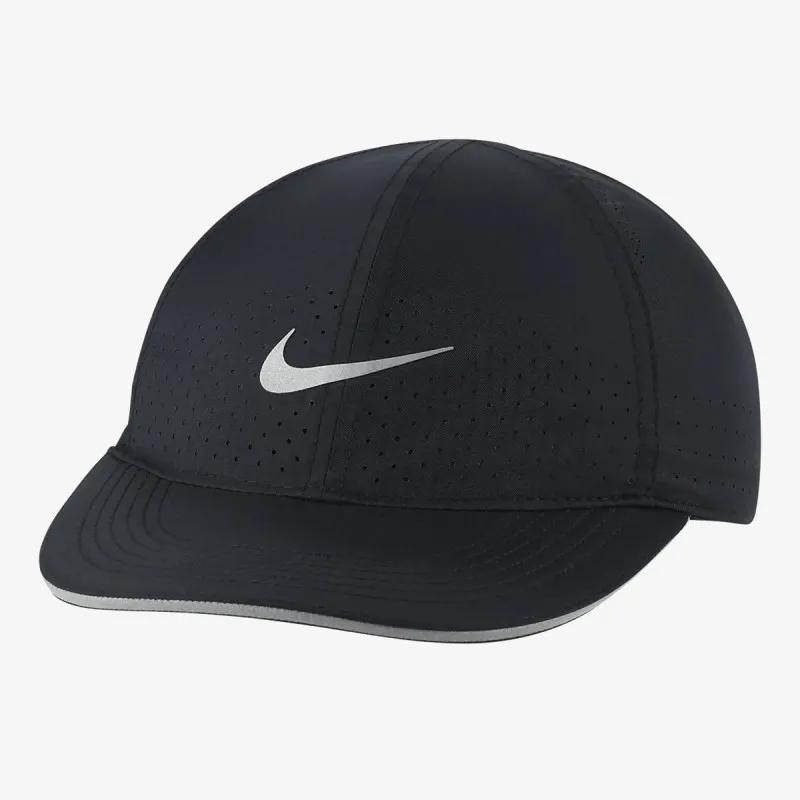 NIKE Kačket Featherlight