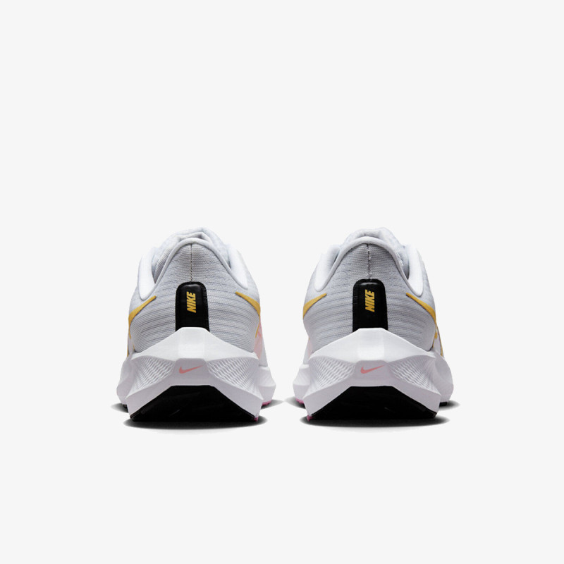 NIKE Patike Pegasus 39
