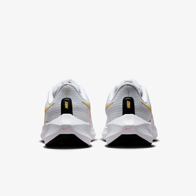 NIKE Patike Pegasus 39 