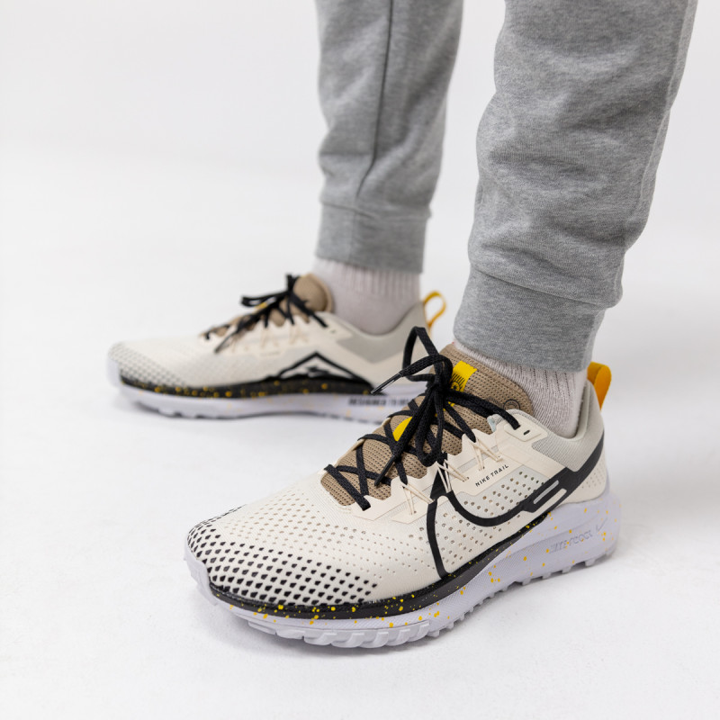 NIKE Patike Pegasus Trail 4