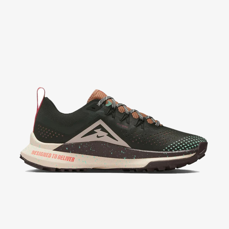 NIKE Patike Pegasus Trail 4
