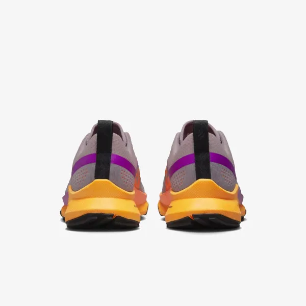 NIKE Patike React Pegasus Trail 4