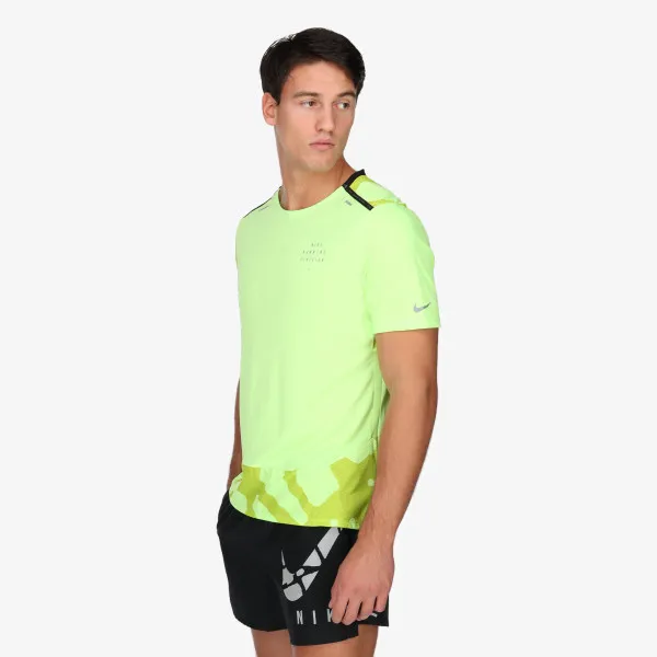 NIKE Majica Dri-FIT Run Division Rise 365 