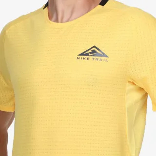 NIKE Majica Dri-FIT Trail Solar Chase