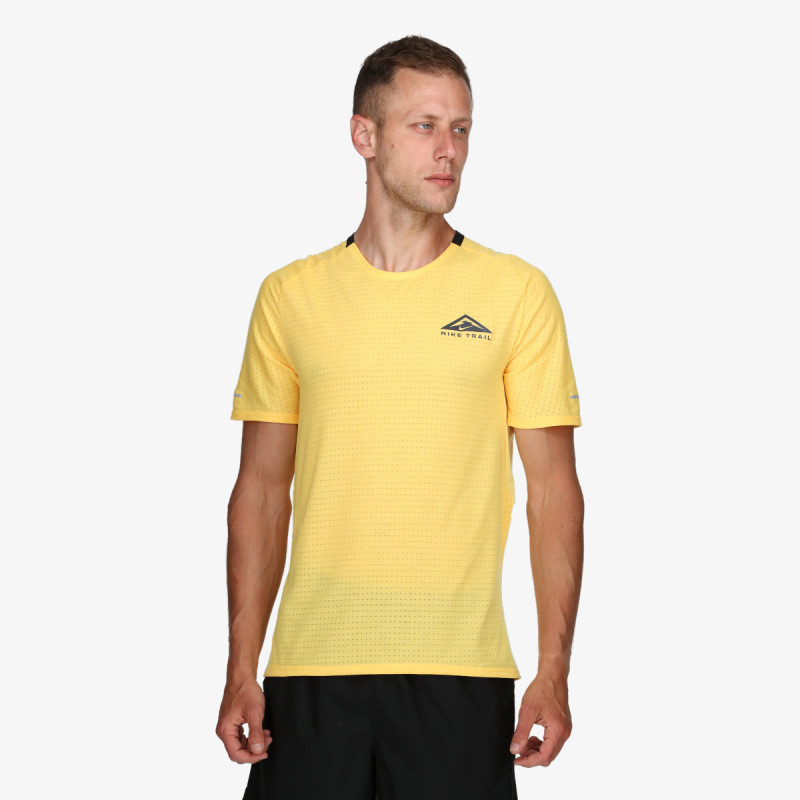 NIKE Majica Dri-FIT Trail Solar Chase