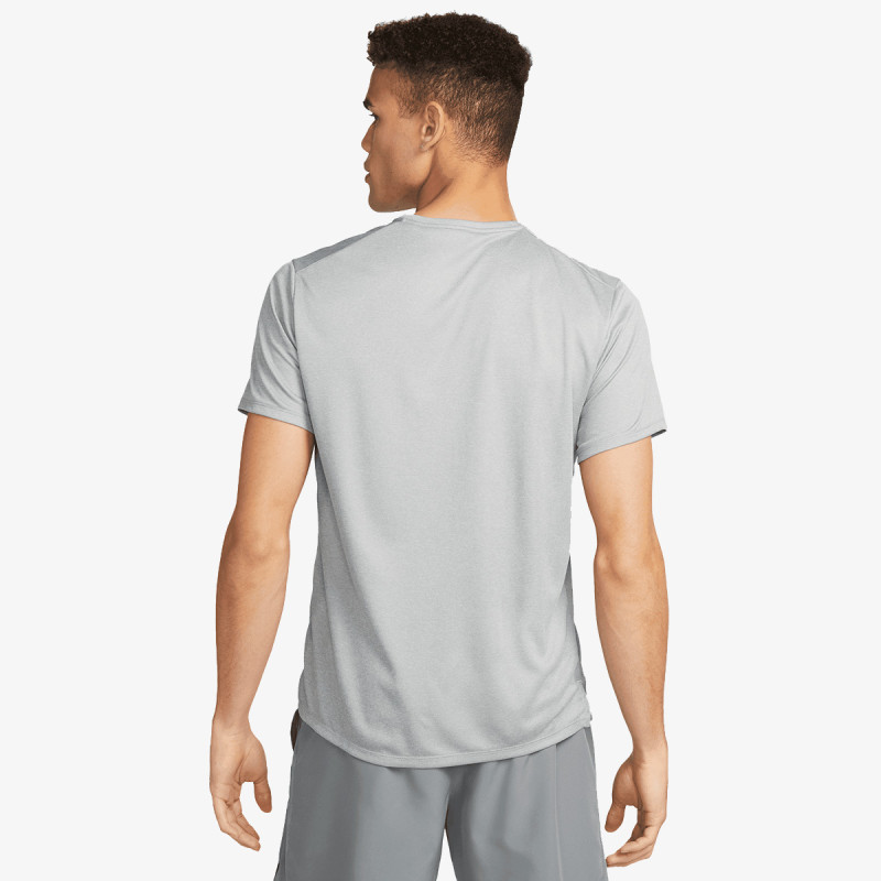 NIKE Majica Miler