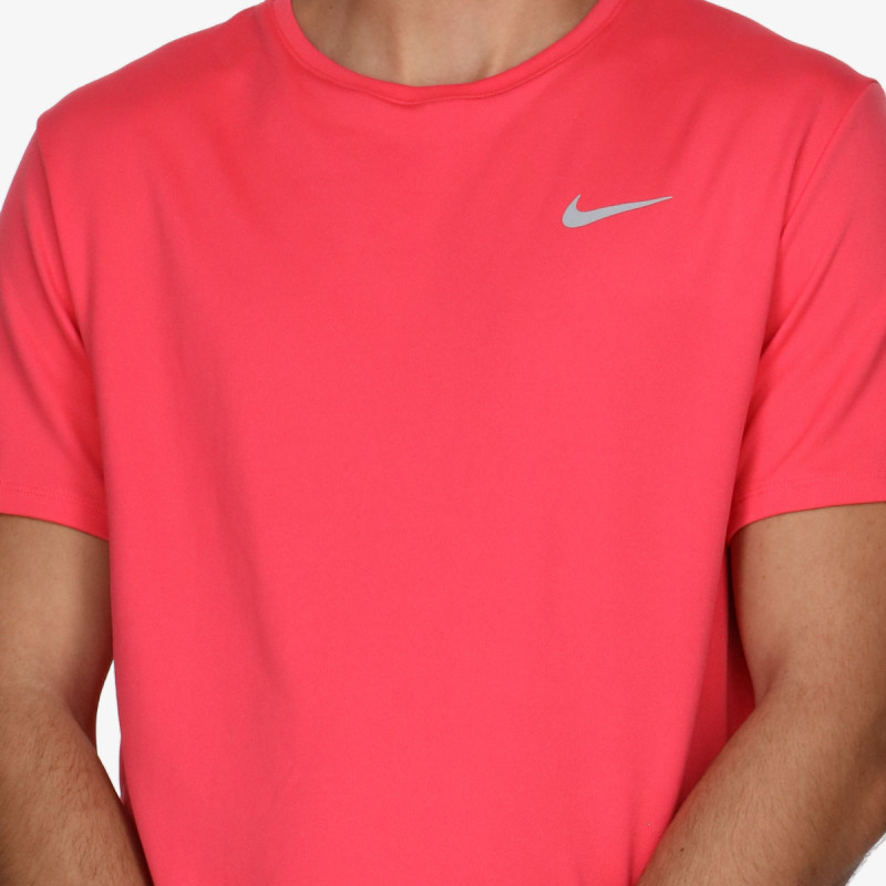 NIKE Majica Miler