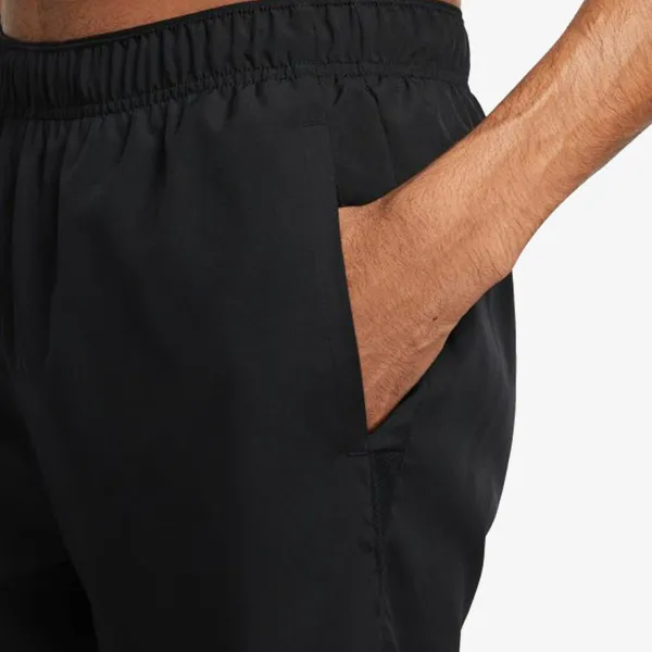 NIKE Šorc Challenger 
