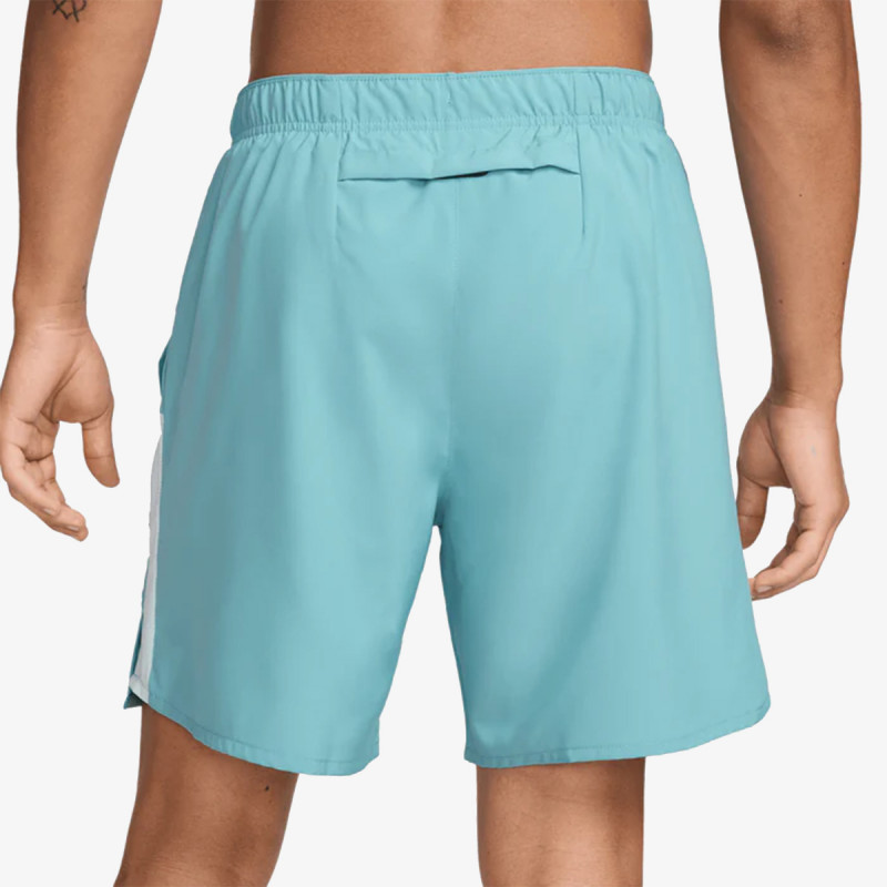 NIKE Šorc Challenger