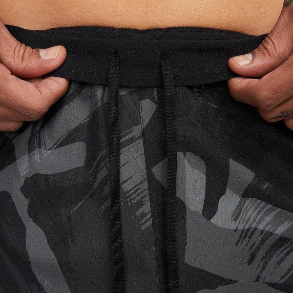 NIKE Šorc Dri-FIT Challenger 