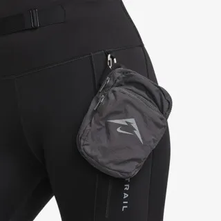 NIKE Helanke Trail Go
