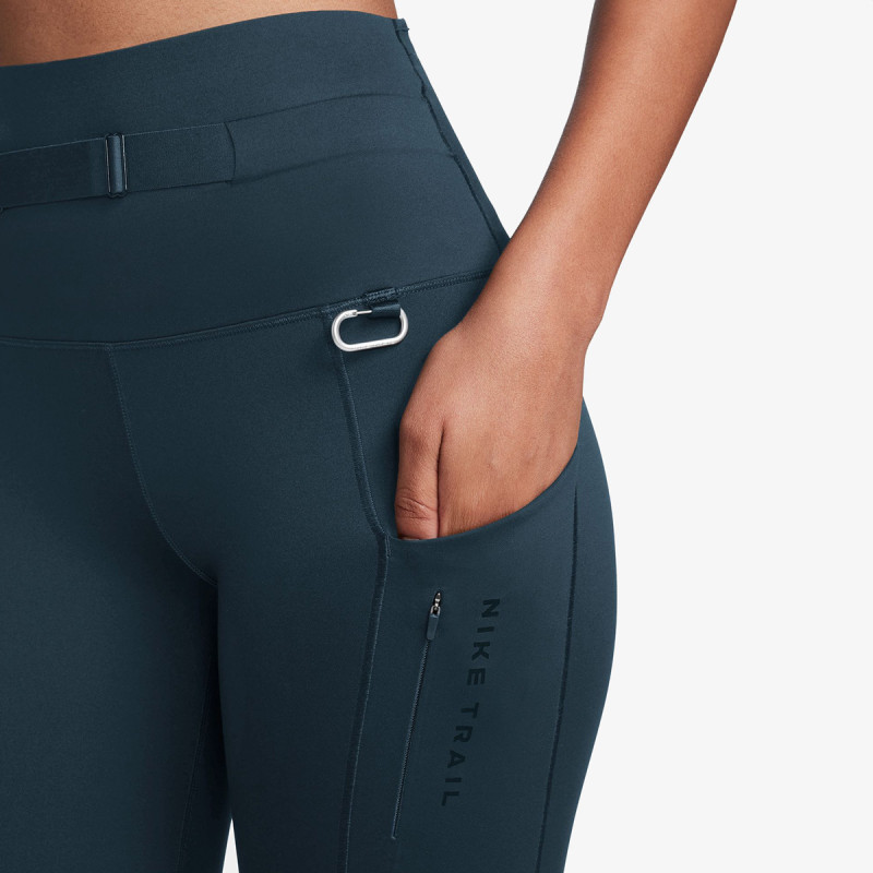 NIKE Helanke Trail Go
