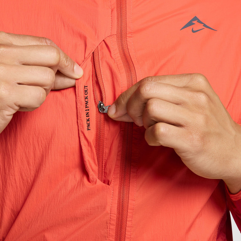 NIKE Jakna Trail Aireez