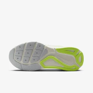 NIKE Patike Structure 26 