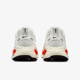 NIKE Patike Vomero 18