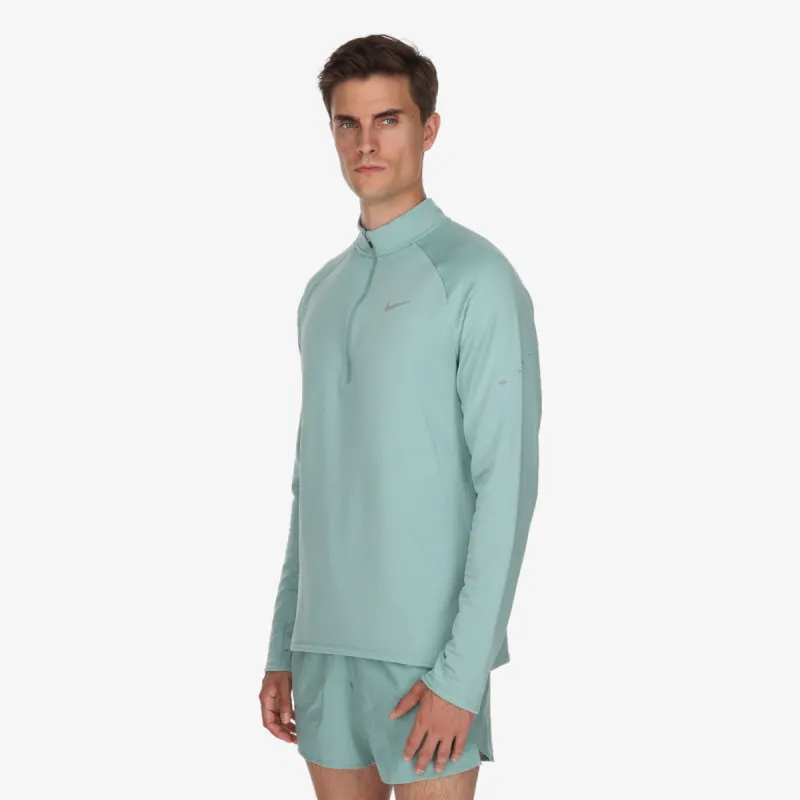 NIKE Majica dugih rukava M NK TF RPL WINTRZD STRIDE HZ 