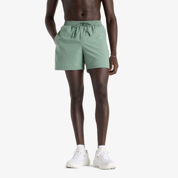 NEW BALANCE Šorc Sport Essentials Short 5